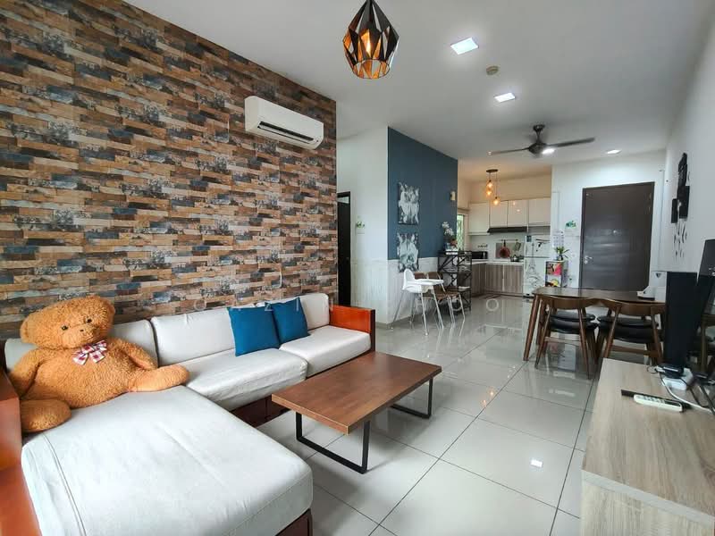 Kondominium untuk Disewa di The Majestic - Qazin Khoo - Living Room - PropertyGuru.com.my