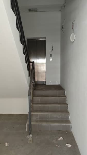 Kedai untuk Disewa di Bandar Baru Sri Petaling (Sri Petaling) - KC Tan - Entrance - PropertyGuru.com.my