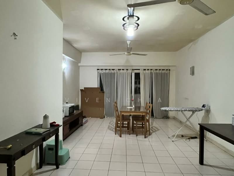 Condominium for Sale at Seri Maya Condominium - Viven Chia - Living Room - PropertyGuru.com.my