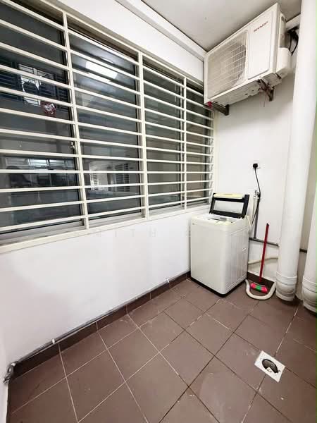 Servis Apartment untuk Dijual di Larkin Heights - Smith Goh - PropertyGuru.com.my