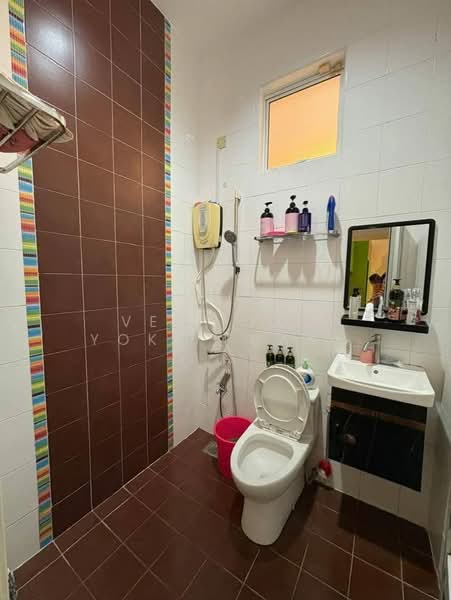 Rumah Teres 1 Tingkat untuk Dijual di Setia Alam (Selangor) - Veni Foo Yoke Fuang - Bathroom - PropertyGuru.com.my