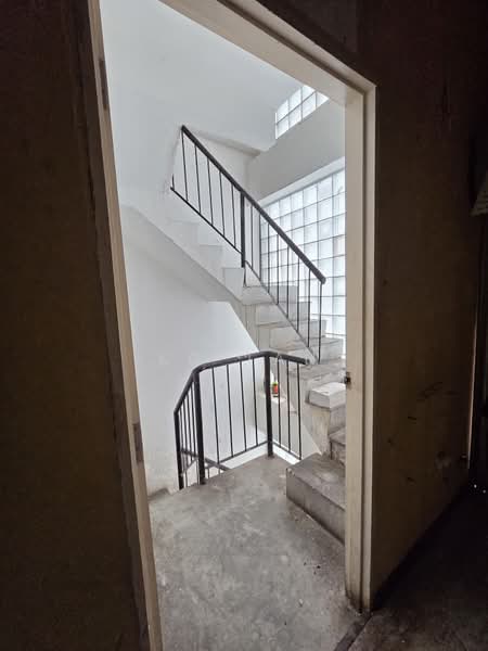 Shop for Rent in Bukit Bintang (KL City Centre) - KC Tan - Corridor - PropertyGuru.com.my