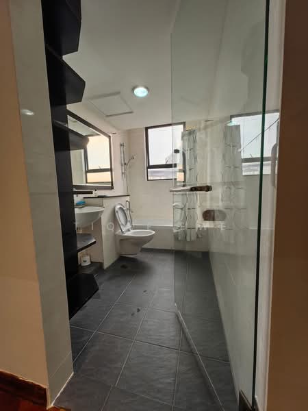 Kondominium untuk Dijual di Mont Kiara Pines - Tique Ewe - Bathroom - PropertyGuru.com.my