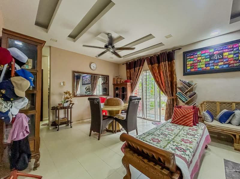 Rumah Teres 2 Tingkat untuk Dijual di Bandar Baru Salak Tinggi (Sepang) - Hairi Halim - PropertyGuru.com.my