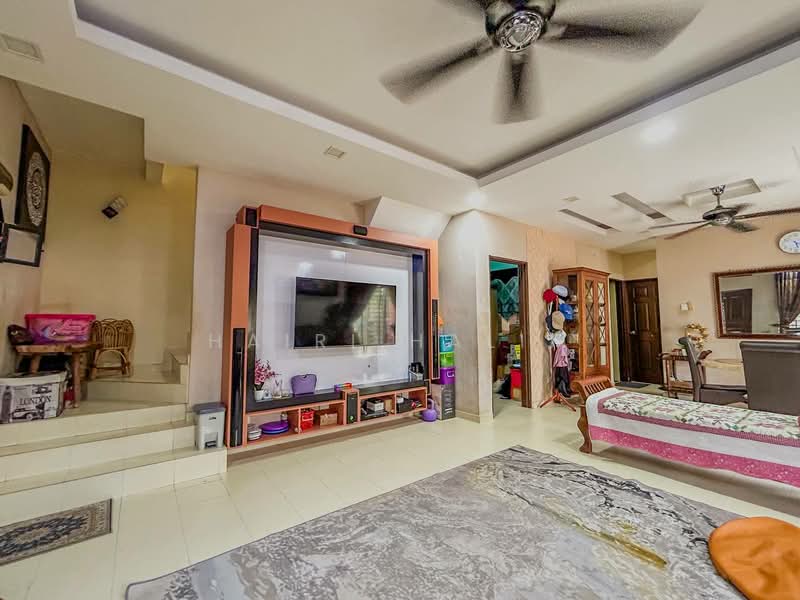 Rumah Teres 2 Tingkat untuk Dijual di Bandar Baru Salak Tinggi (Sepang) - Hairi Halim - PropertyGuru.com.my