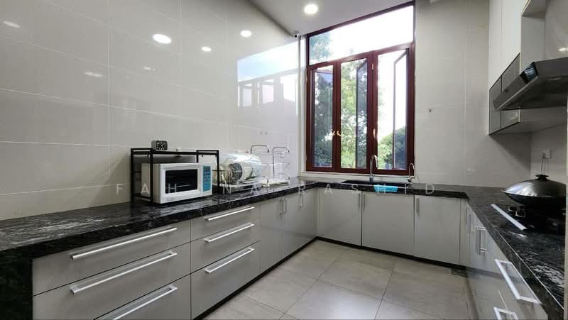 Rumah Banglo untuk Dijual di Shah Alam (Selangor) - Fahana Rashid - Kitchen - PropertyGuru.com.my