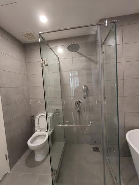 Kediaman Servis untuk Disewa di Dorsett Waterfront Subang - Cathy Chin - Bathroom - PropertyGuru.com.my