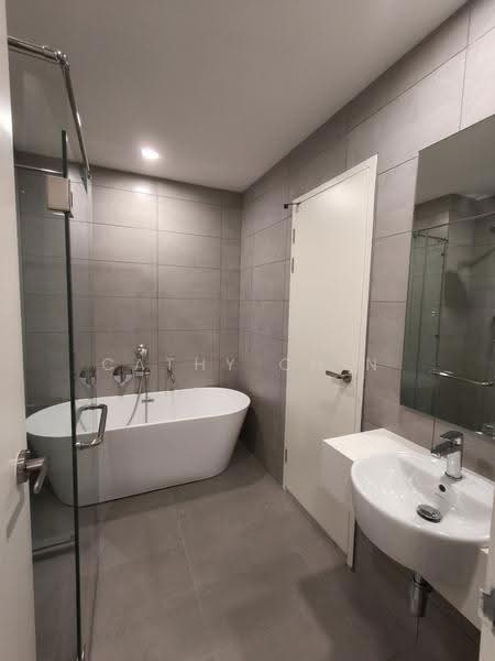 Kediaman Servis untuk Disewa di Dorsett Waterfront Subang - Cathy Chin - Bathroom - PropertyGuru.com.my