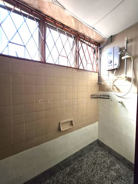 Kondominium untuk Disewa di Faber Ria - CC Hong - Bathroom - PropertyGuru.com.my