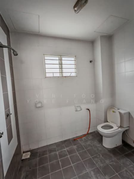 2-storey Terraced House for Sale in Setia Alam (Selangor) - Veni Foo Yoke Fuang - Bathroom - PropertyGuru.com.my