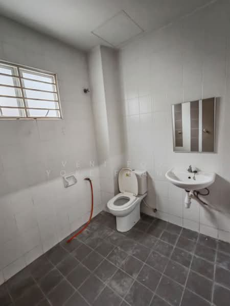 2-storey Terraced House for Sale in Setia Alam (Selangor) - Veni Foo Yoke Fuang - Bathroom - PropertyGuru.com.my