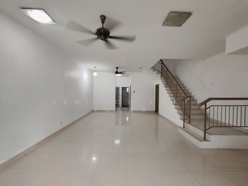 2-storey Terraced House for Sale in Setia Alam (Selangor) - Veni Foo Yoke Fuang - Living Room - PropertyGuru.com.my