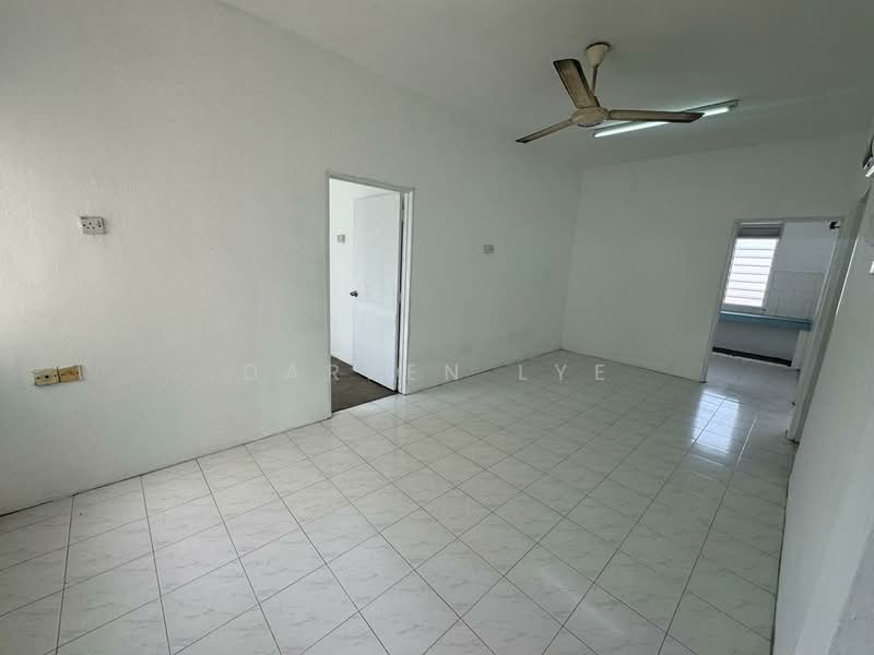 Flat for Rent at Taman Belimbing II - Darren Lye - Living Room - PropertyGuru.com.my