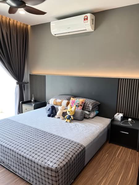 Service Residence for Sale at 8Scape Residence @ Sutera - KT Tan - Bedroom - PropertyGuru.com.my