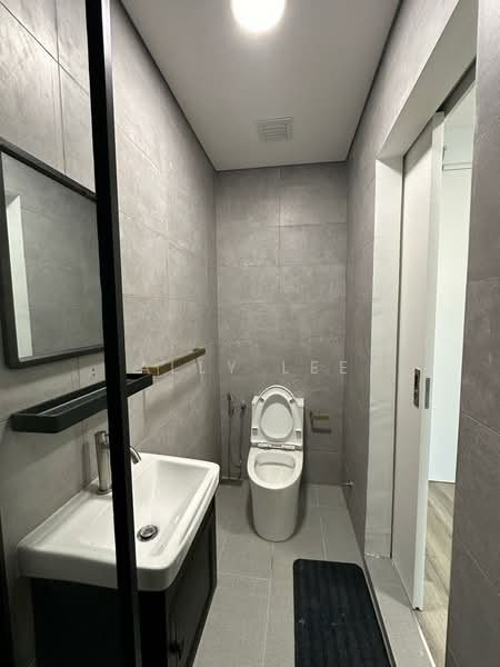 Servis Apartment untuk Disewa di Cubic Botanical - Ally Lee - Bathroom - PropertyGuru.com.my