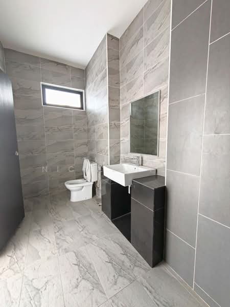 2-storey Terraced House for Sale in Austin (Johor Bahru) - Nicole Liew - Bathroom - PropertyGuru.com.my