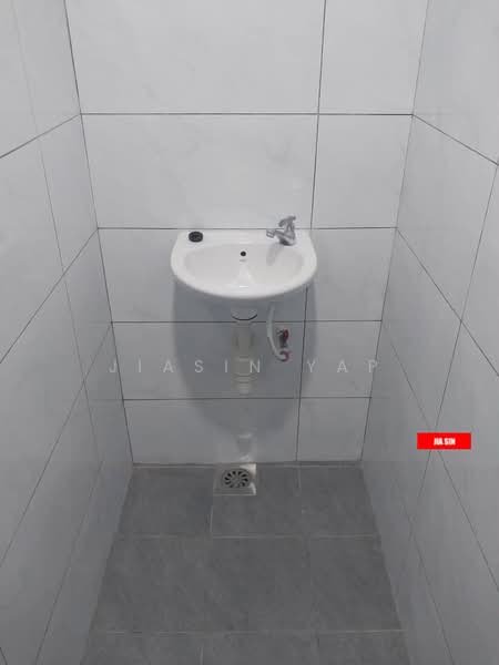Shop for Rent in Bayan Lepas (Penang) - Jiasin Yap - Bathroom - PropertyGuru.com.my