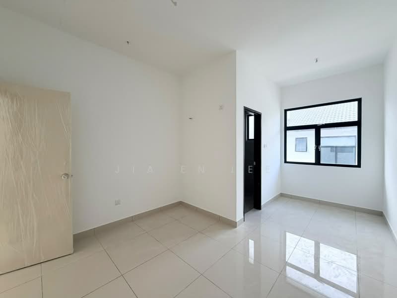 Rumah Teres 2 Tingkat untuk Dijual di Mutiara Rini (Skudai) - Jia En Lee - PropertyGuru.com.my