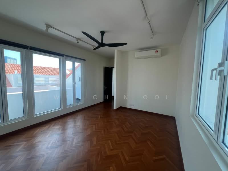 3-storey Terraced House for Sale in Tanjung Tokong (Penang) - Wei Chin Ooi - Bedroom - PropertyGuru.com.my