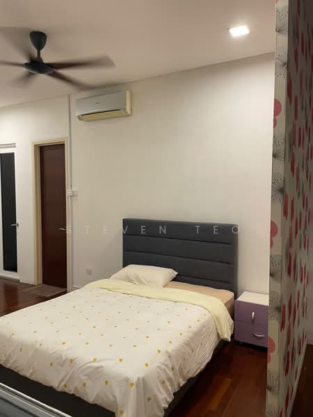 Rumah Teres 2-Tingkat untuk Disewa di Temasya Glenmarie (Glenmarie) - Steven Teo - Bedroom - PropertyGuru.com.my