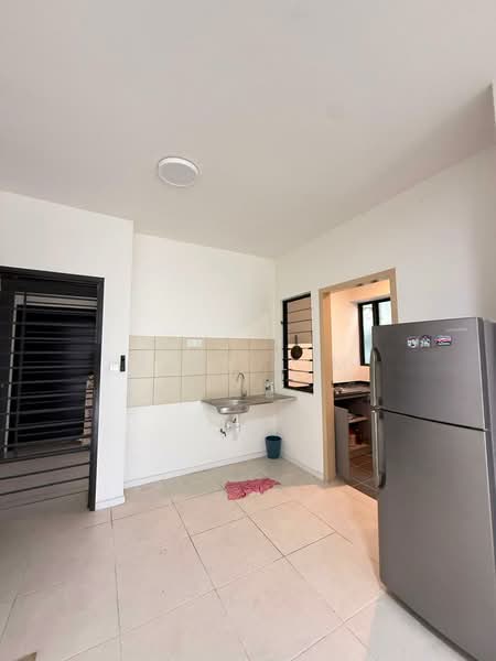 Condominium for Rent at Granito - Alex Lim - Kitchen - PropertyGuru.com.my