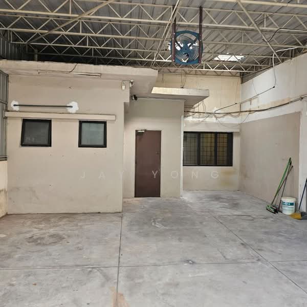Shop / Office for Rent in BANDAR PUCHONG JAYA (Puchong) - Jay Yong - Interior - PropertyGuru.com.my