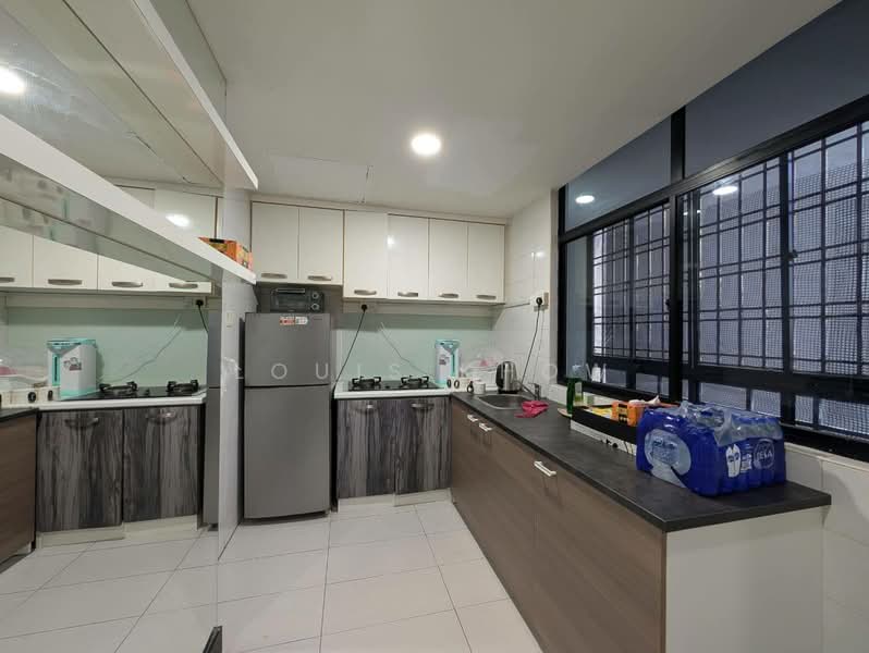 Kondominium untuk Dijual di Taman Bukit Mewah - Louis Khow - Kitchen - PropertyGuru.com.my