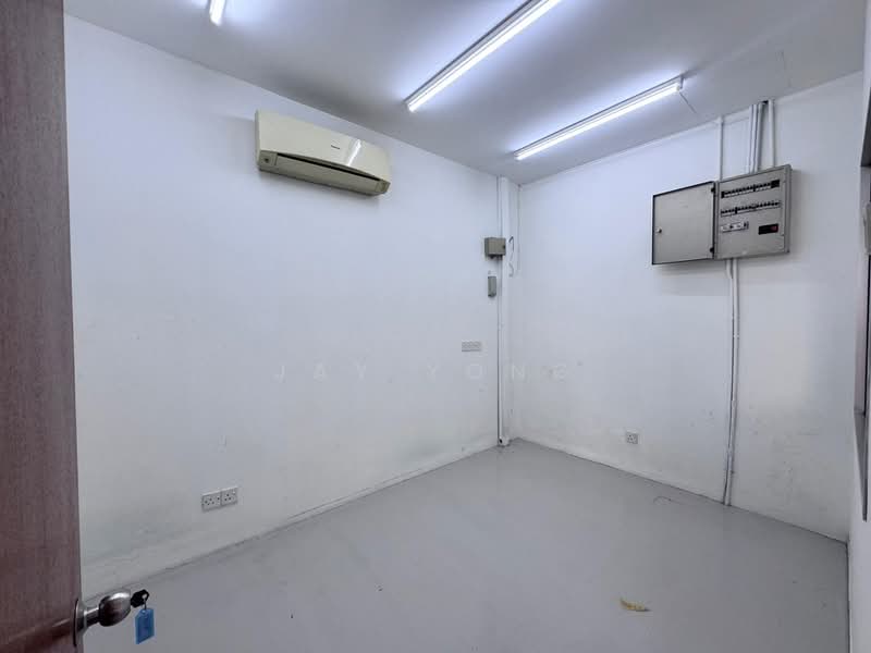 Office for Rent in Bandar Menjalara (Kuala Lumpur) - Jay Yong - Interior - PropertyGuru.com.my