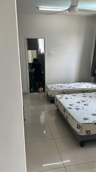 Service Residence for Sale at Maxim Residences - Kaven Heng - Bedroom - PropertyGuru.com.my