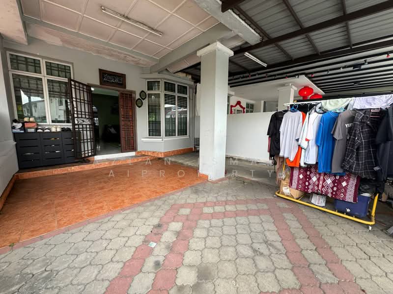 Rumah Teres 2 Tingkat untuk Dijual di Taman Nusa Bestari 2 (Iskandar Puteri (Nusajaya)) - Azlan Ismail aiproperty - Exterior - PropertyGuru.com.my