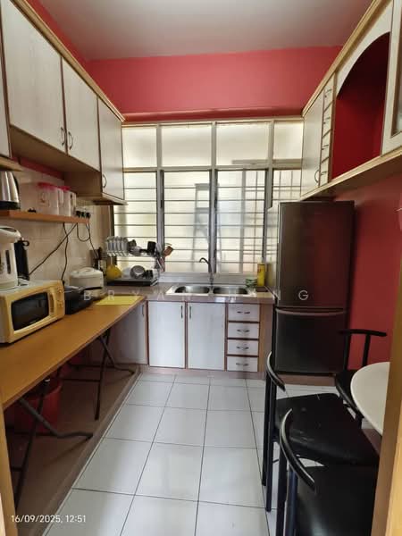 Apartment for Sale at Taman Jubilee Phase 5 - Bryan H'ng - Kitchen - PropertyGuru.com.my