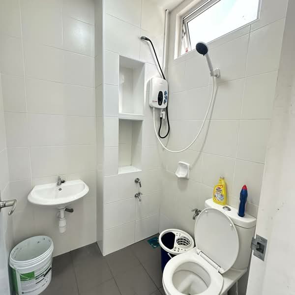 2-storey Terraced House for Rent in Setia Eco Gardens (Gelang Patah) - Poey Loh - Bathroom - PropertyGuru.com.my