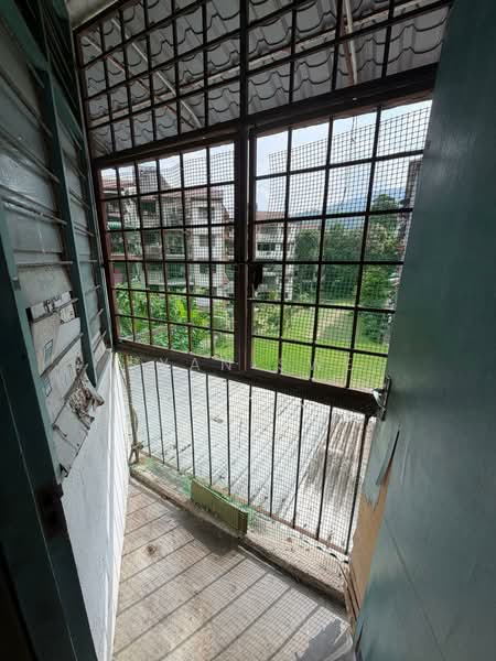 Pangsapuri untuk Dijual di Enggang - Ryan Swe - Balcony - PropertyGuru.com.my