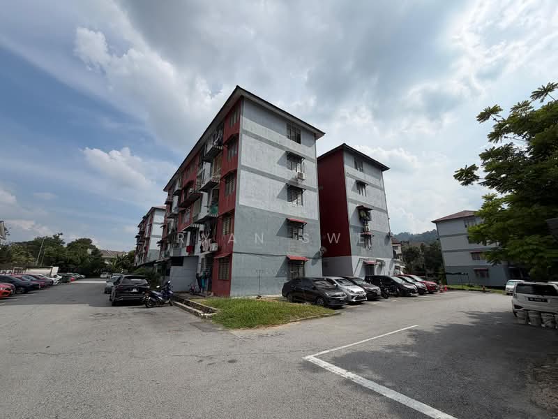Pangsapuri untuk Dijual di Enggang - Ryan Swe - Exterior - PropertyGuru.com.my