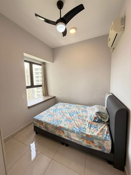 Condominium for Rent at Bay Point @ Country Garden Danga Bay - Kenneth Tan - Bedroom - PropertyGuru.com.my