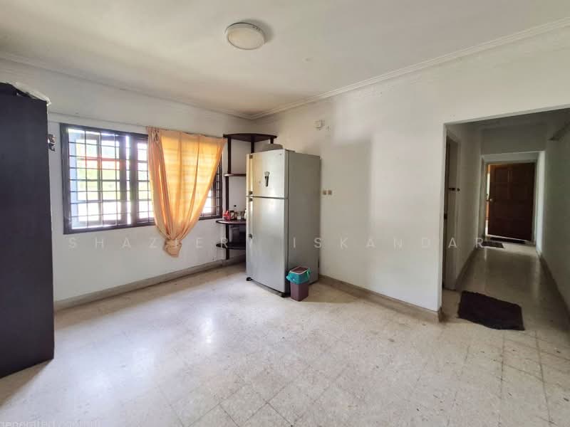 Rumah Banglo untuk Dijual di Seksyen 6 (Petaling Jaya) - Shaziery Iskandar - Corridor - PropertyGuru.com.my