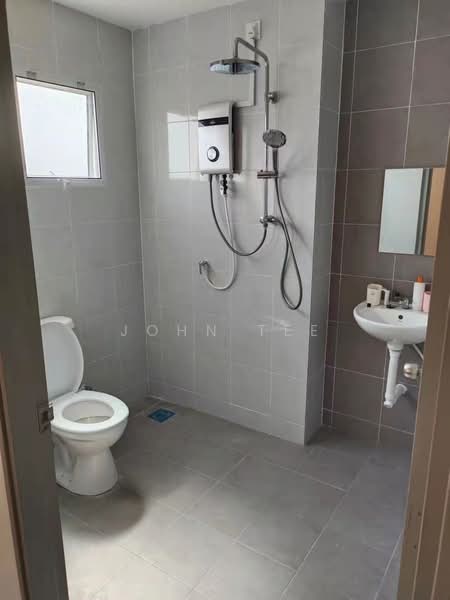 Apartment for Rent at The Venus (Pangsapuri Sejati) - John Tee - Bathroom - PropertyGuru.com.my