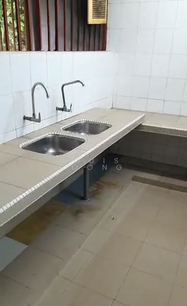 1-storey Terraced House for Sale in Taman Bukit Maluri (Kepong) - Louis Foong - Kitchen - PropertyGuru.com.my