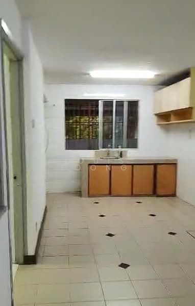 1-storey Terraced House for Sale in Taman Bukit Maluri (Kepong) - Louis Foong - Kitchen - PropertyGuru.com.my