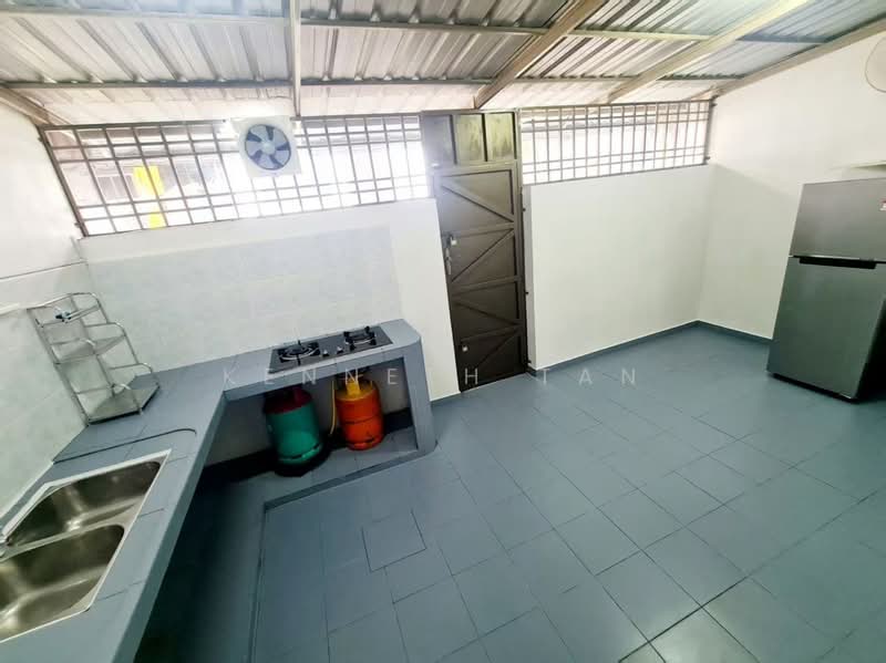 Rumah Teres untuk Disewa di Johor Bahru (Johor) - Kenneth Tan - Kitchen - PropertyGuru.com.my