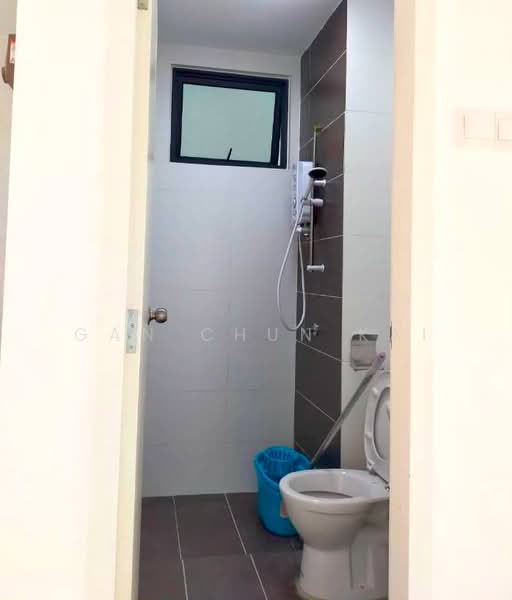 Kondominium untuk Disewa di Skyview Residence - Gan Chun Kai - Bathroom - PropertyGuru.com.my