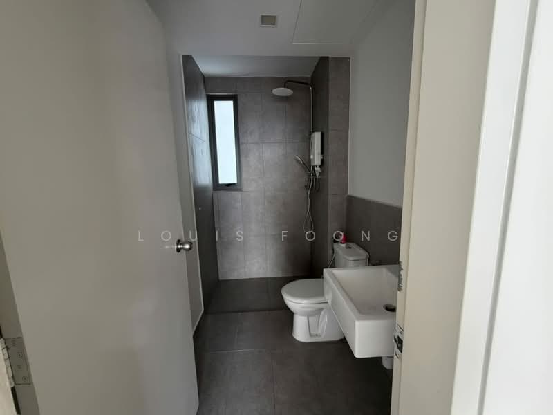 Servis Apartment untuk Disewa di Suite Enesta - Louis Foong - Bathroom - PropertyGuru.com.my