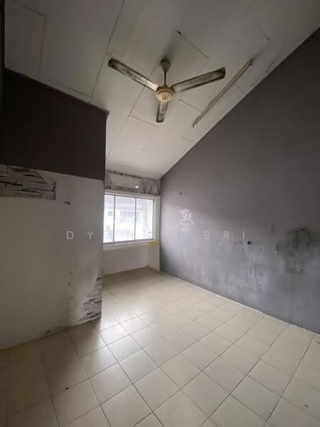 Rumah Teres 2 Tingkat untuk Dijual di Seksyen 4 (Shah Alam) - Dyana Asri - PropertyGuru.com.my