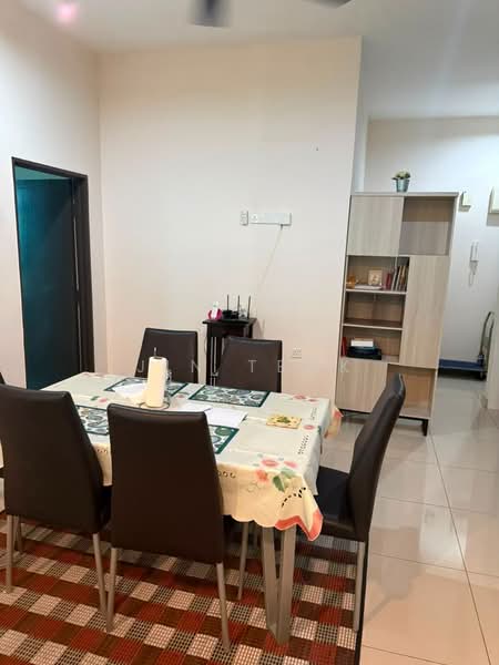 Kondominium untuk Disewa di M Condominium @ Larkin - Jin Teok - Dining Room - PropertyGuru.com.my