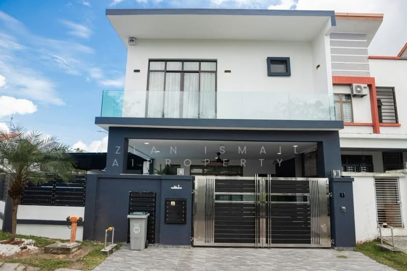 Rumah Teres 2 Tingkat untuk Dijual di Bandar Dato Onn (Tebrau) - Azlan Ismail aiproperty - Exterior - PropertyGuru.com.my