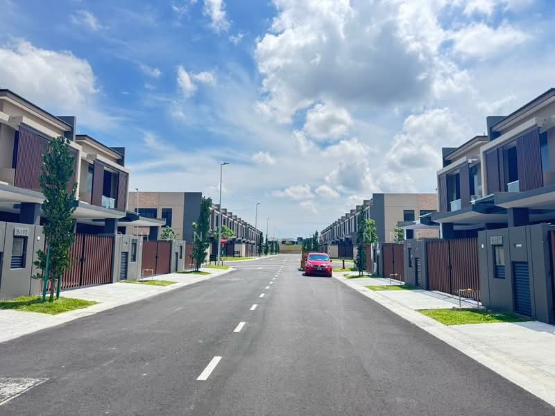 Rumah Teres 2 Tingkat untuk Dijual di Puteri Harbour (Iskandar Puteri (Nusajaya)) - Phang Elainne - Exterior - PropertyGuru.com.my