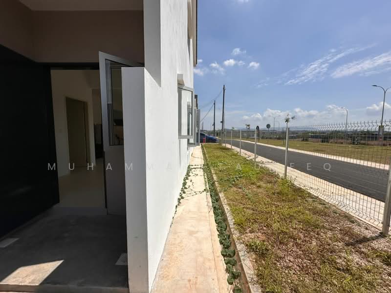 2-storey Terraced House for Rent in Iringan Bayu (Seremban) - Muhammad Taufeeq - Exterior - PropertyGuru.com.my