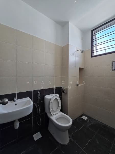 Shop / Office for Rent in Taman Mount Austin (Tebrau) - Huan Chin Siang - PropertyGuru.com.my