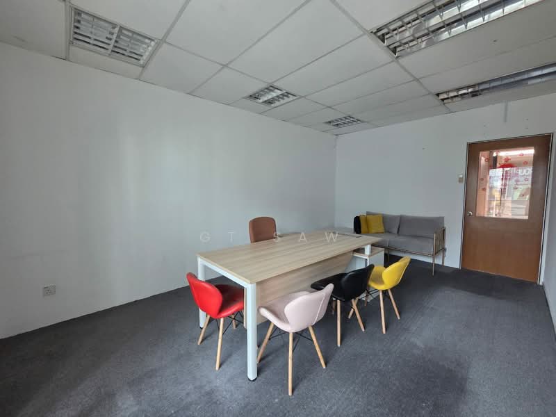 Shop for Rent in Bandar Baru Sri Petaling (Sri Petaling) - GT Saw - Interior - PropertyGuru.com.my