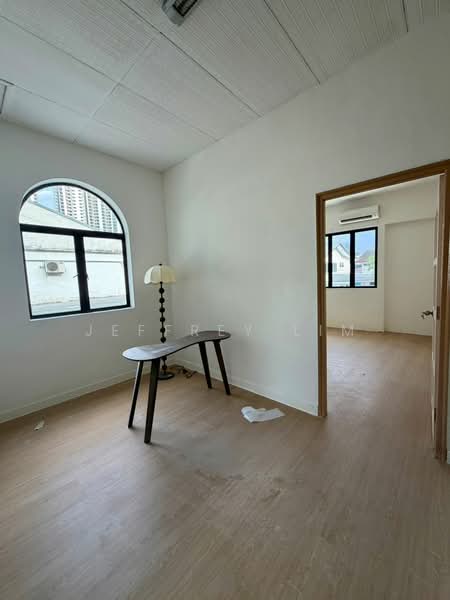 Semi-Detached House for Sale in Taman Majidee (Johor Bahru) - Jeffrey Lim - PropertyGuru.com.my
